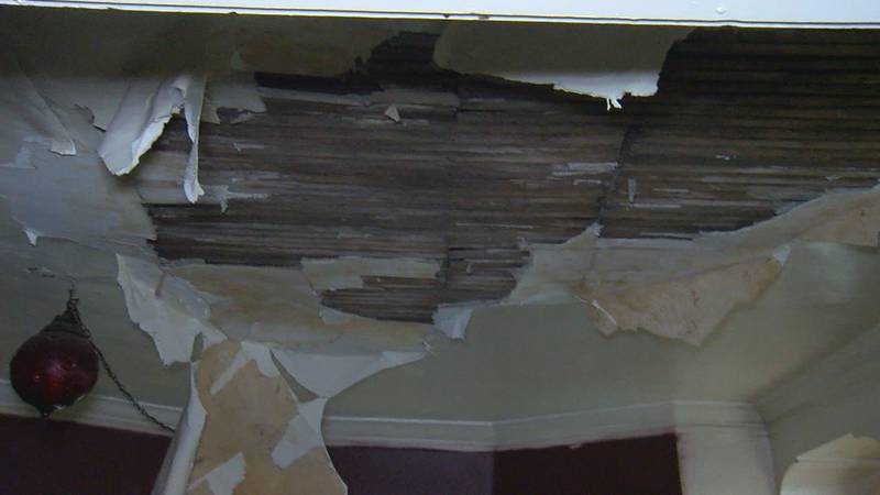 A homeowner is desperate for help after he says a contractor took his money and ran.