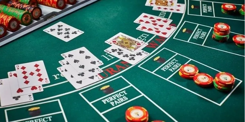 Baccarat là gì? Luật chơi cơ bản đúng công thức đánh baccarat